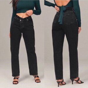 Abercrombie & Fitch Black 90's Straight Ultra High Rise Jeans Crossover-Size 24